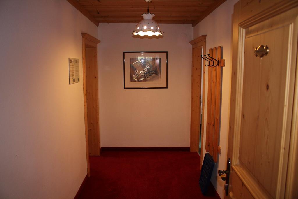Haus Schoenleiten Wagrain Room photo